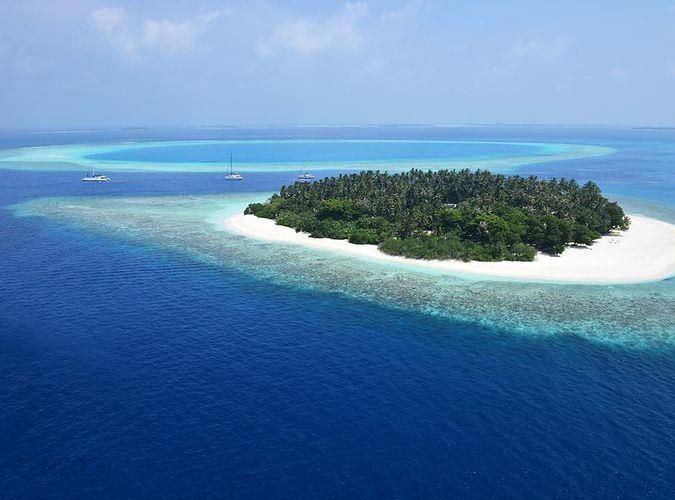 Malahini Kuda Bandos wczasy Malediwy Male Atol North Male Atoll